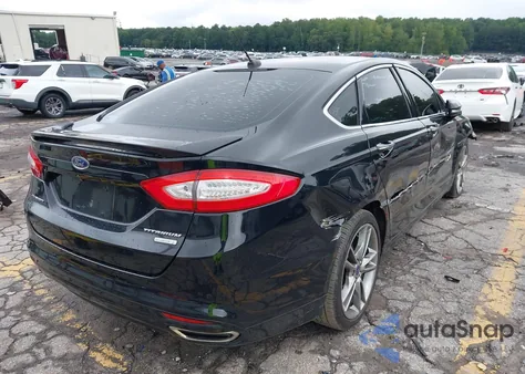 2016 Ford Fusion Titanium z USA, uszkodzony, nr VIN 3FA6P0K96GR101884